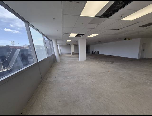 424M² OFFICE TO LET IN SANDTON CENTRAL